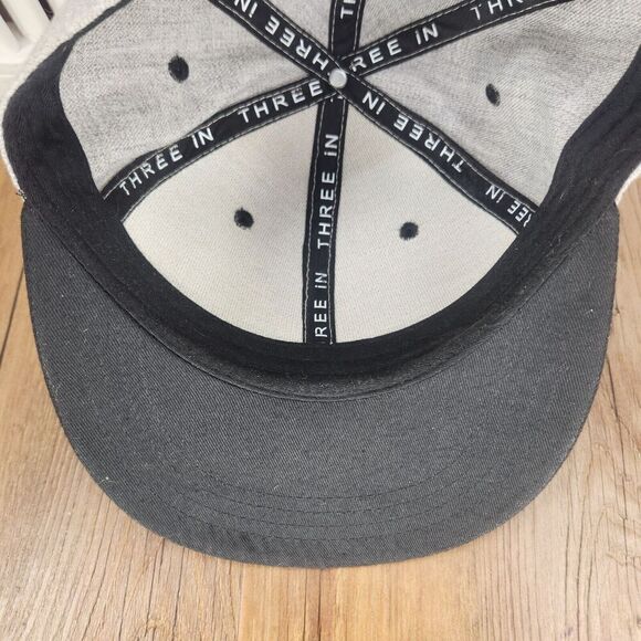 Illuminati Occult Geometric Sandwich Hat Cap Snapback Gray Hip Hop Three In Logo - Picture 8 of 10